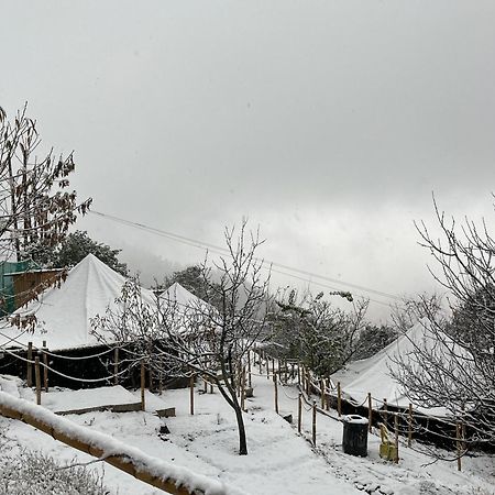 Jijivisha Ξενοδοχείο Kīar Εξωτερικό φωτογραφία